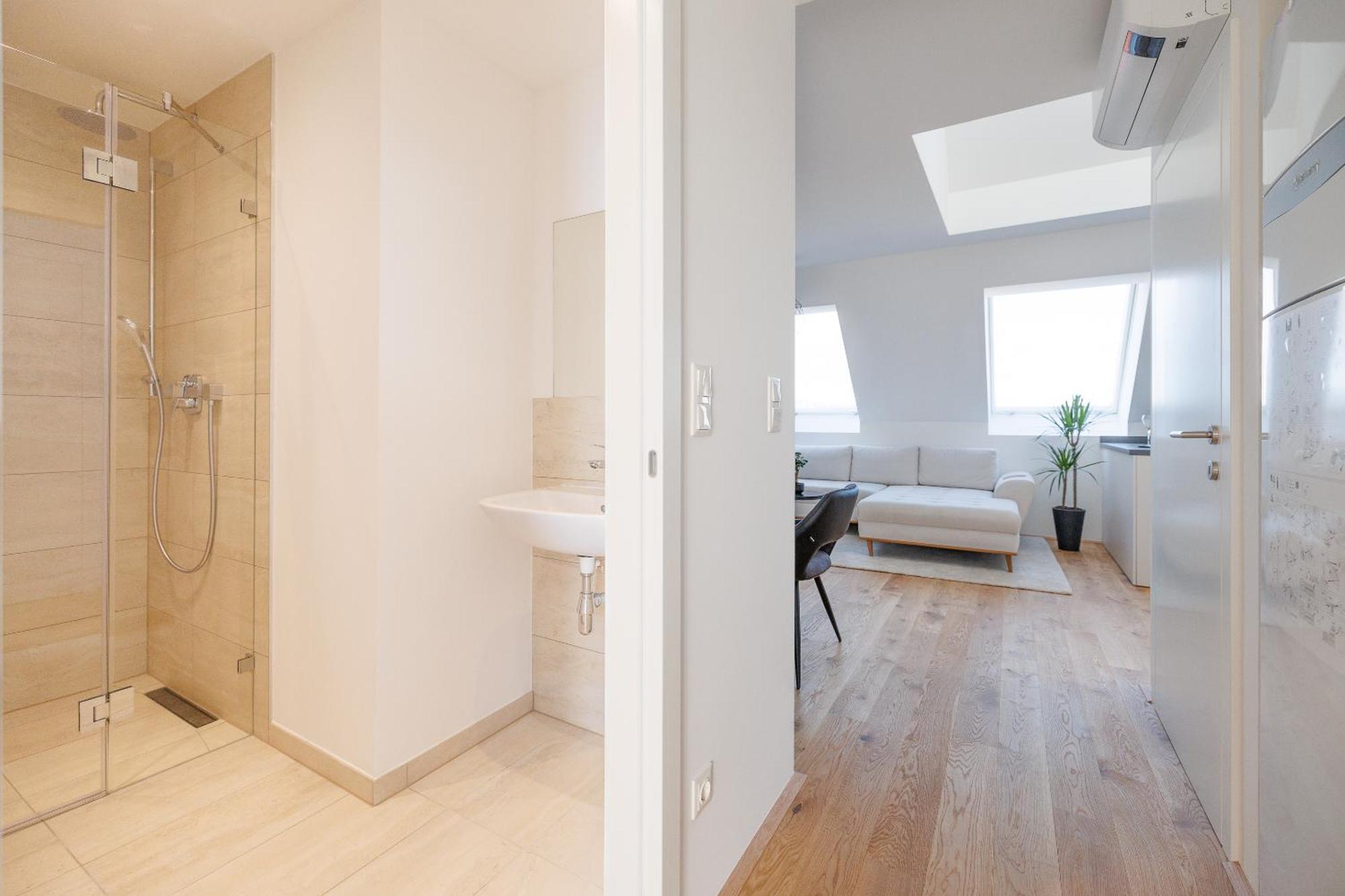 Symphony Apartments 38 - Modern Loft With Terrace And Grill In Central Location فيينا المظهر الخارجي الصورة