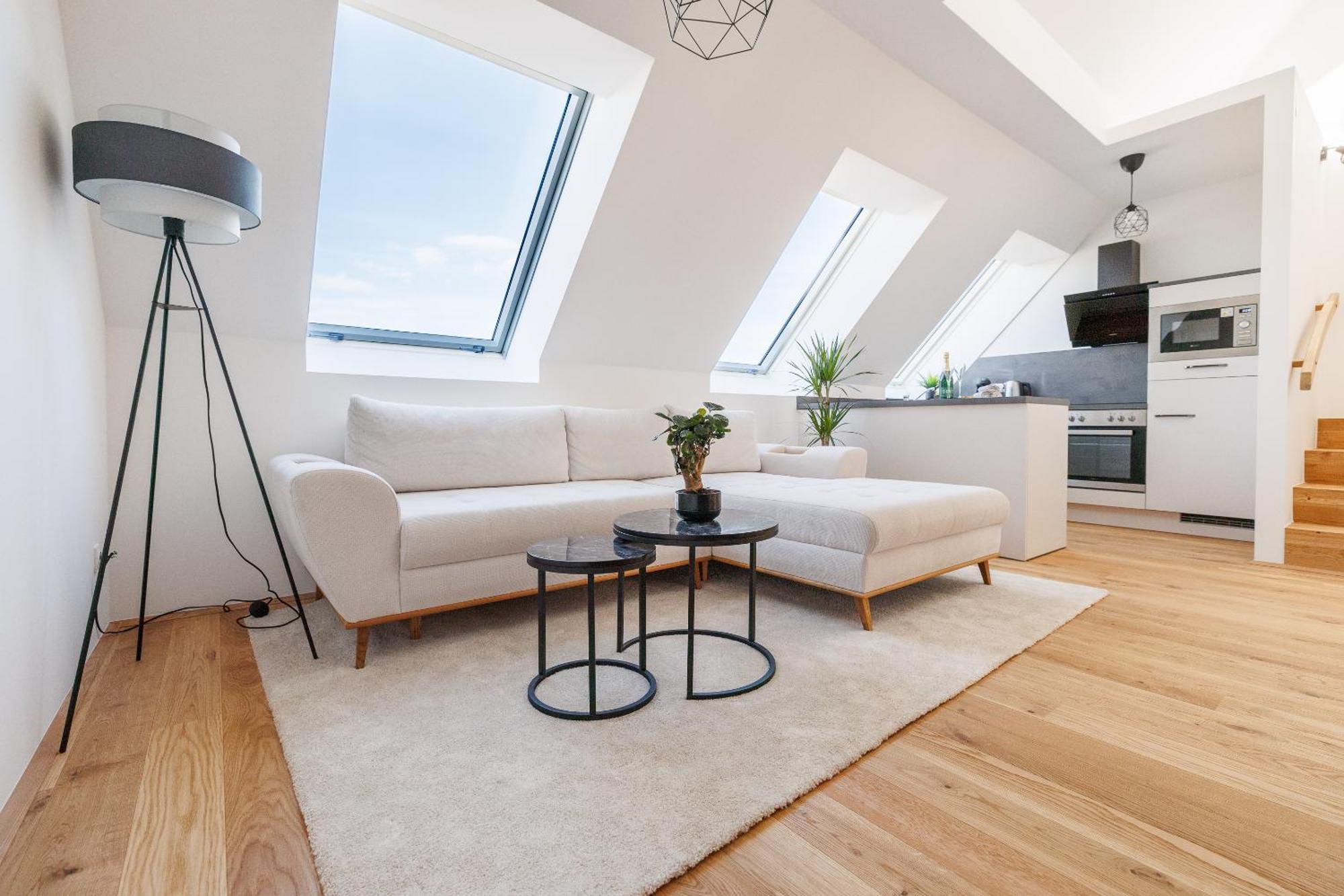 Symphony Apartments 38 - Modern Loft With Terrace And Grill In Central Location فيينا المظهر الخارجي الصورة