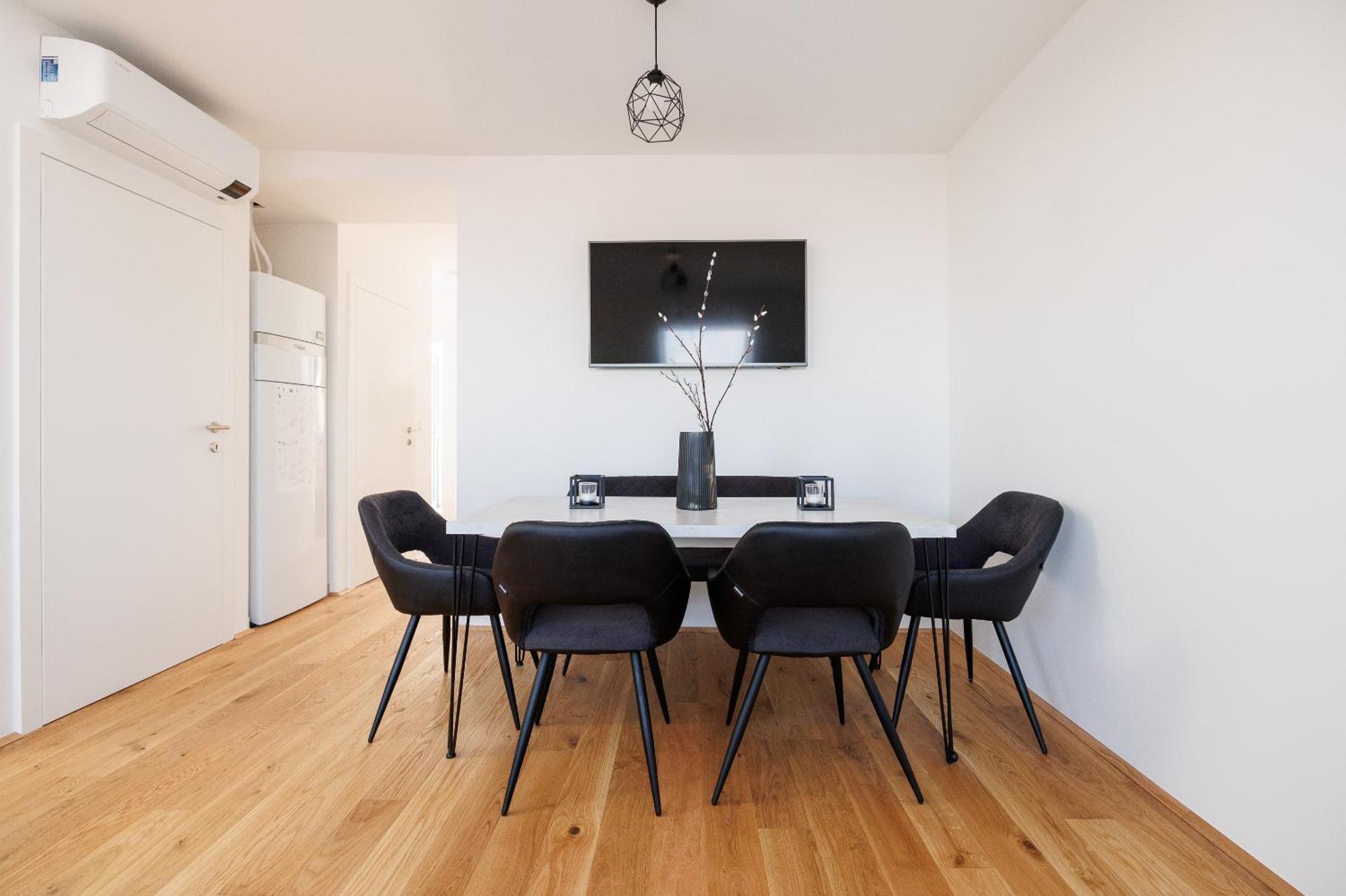 Symphony Apartments 38 - Modern Loft With Terrace And Grill In Central Location فيينا المظهر الخارجي الصورة